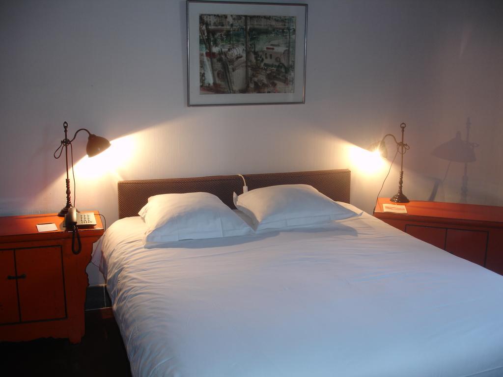 Citadelle Vauban Hotel Le Palais Buitenkant foto